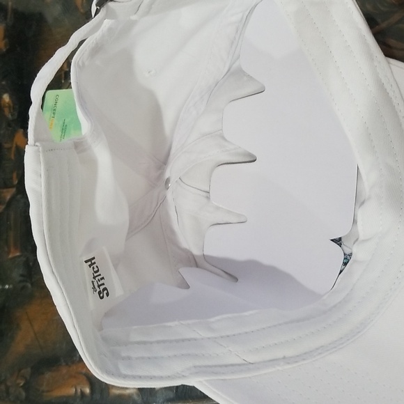 Disney Stich Women Unisex Hat In White - Picture 4 of 4